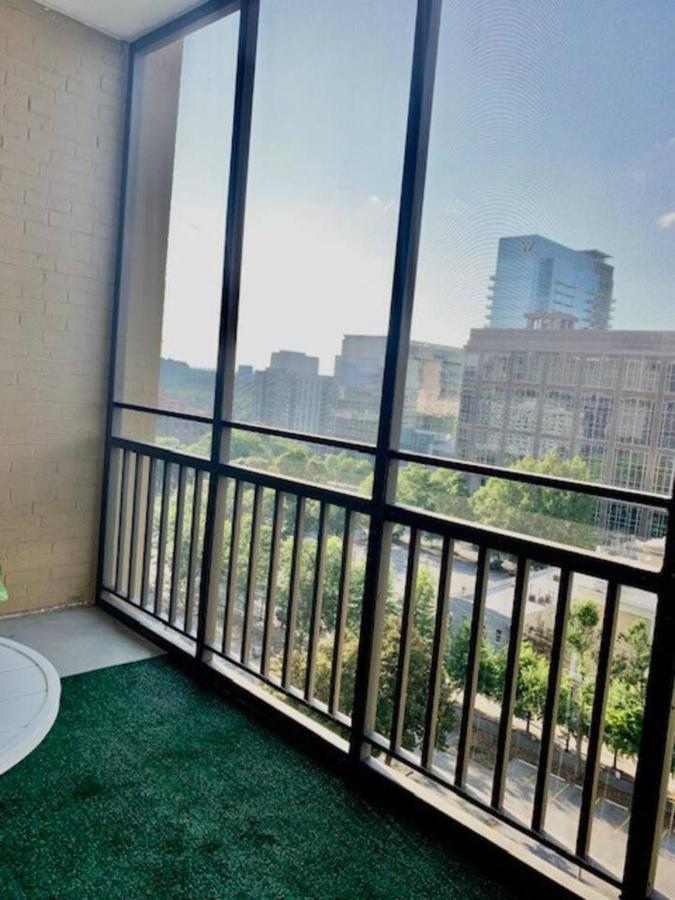 Atl Downtown/midtown W/ Balcony * Atlanta